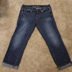 American Eagle Boy Fit Crop